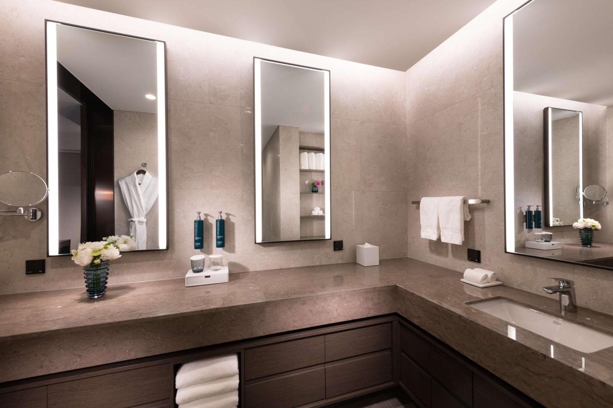 Doubletree By Hilton Seoul Pangyo Residences Seongnam Esterno foto